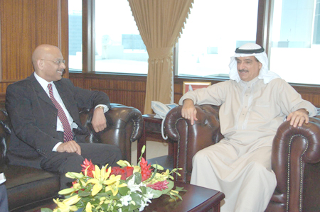 رئيس جهاز المساحة والتسجيل العقاري يستقبل سعادة السيد / بالكريشنا شتي سفير الجمهورية الهندية لدى المملكة