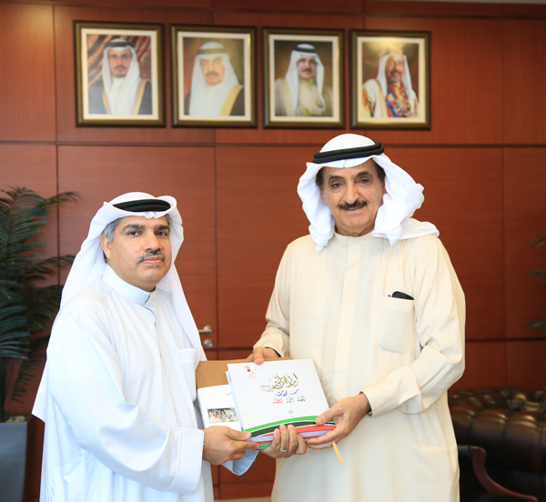 معالي رئيس جهاز المساحة والتسجيل العقاري  يستقبل الباحث حسين إسماعيل