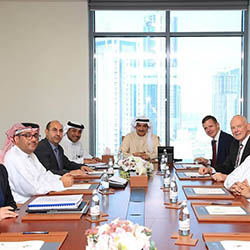 معالي رئيس جهاز المساحة والتسجيل العقاري يستقبل الرئيس التنفيذي لمجلس المعايير الدولية للتثمين العقاري 