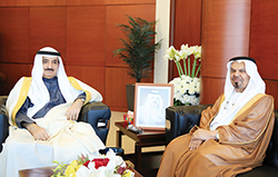 معالي رئيس جهاز المساحة والتسجيل العقاري يستقبل سعادة سفير دولة الإمارات العربية المتحدة