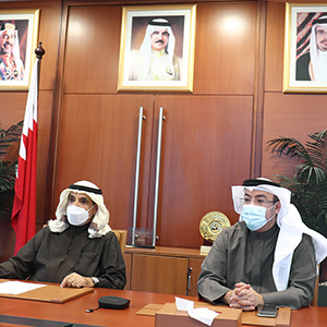 معالي الشيخ سلمان بن عبدالله آل خليفة يجتمع مع رئيس مجلس التنمية الاقتصادية