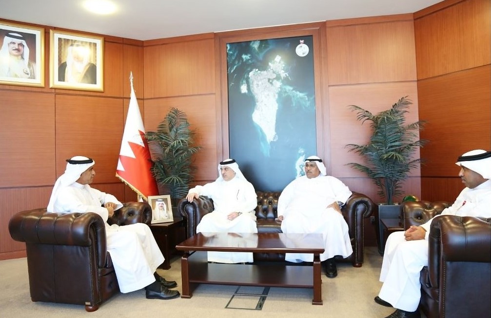 لقاء رئيس جهاز المساحه مع الرئيس التنفيذي لهيئة علوم الفضاء